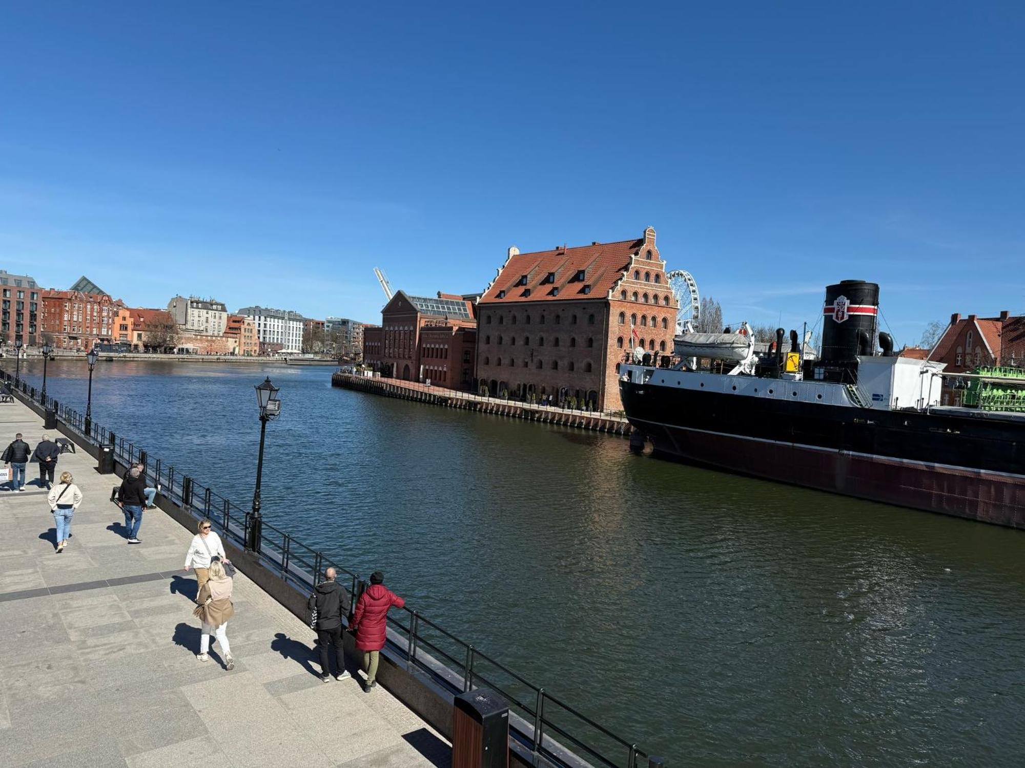 Motlawa Apartments - Old Town & River Viev, Fast Wifi Gdańsk Buitenkant foto
